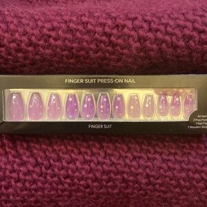 NIB Finger Suit Press on Nails Festival Coffin
